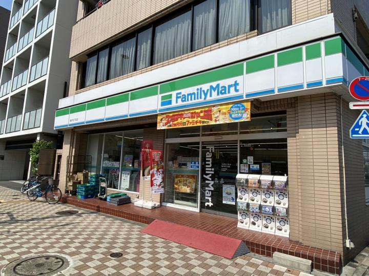 コンビニ