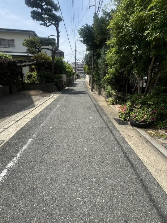 ■芦屋川風致地区内の静かな住宅地