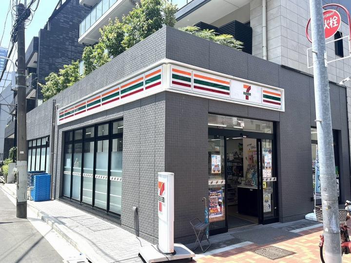 セブンイレブン台東二丁目東店まで約１７０ｍ