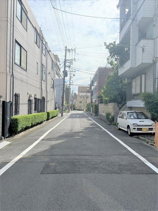 前面道路　公道　幅員約6.6m