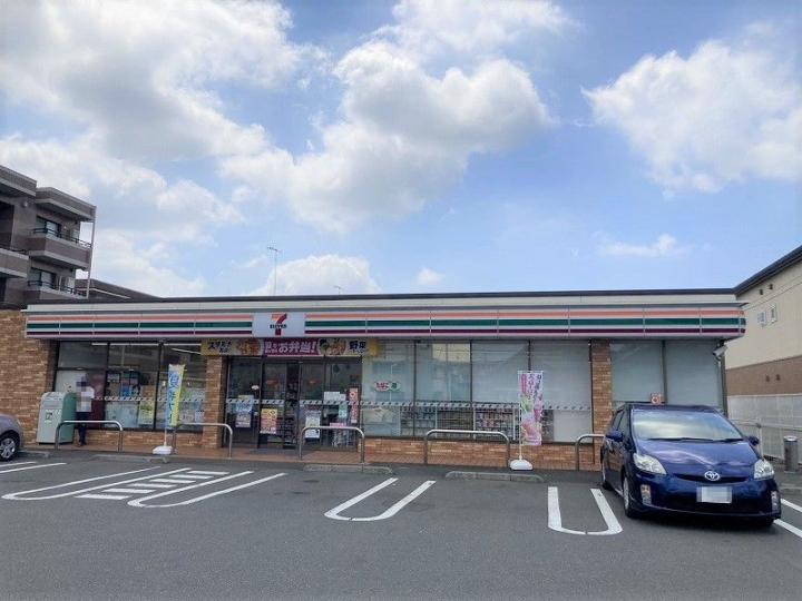 セブンイレブン厚木市戸室南店