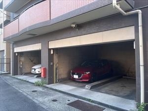 敷地内駐車場