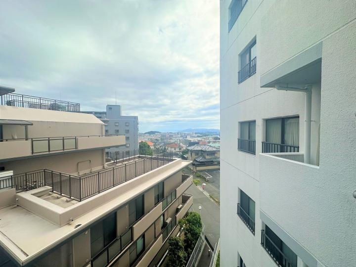 バルコニーからの」眺望写真です。