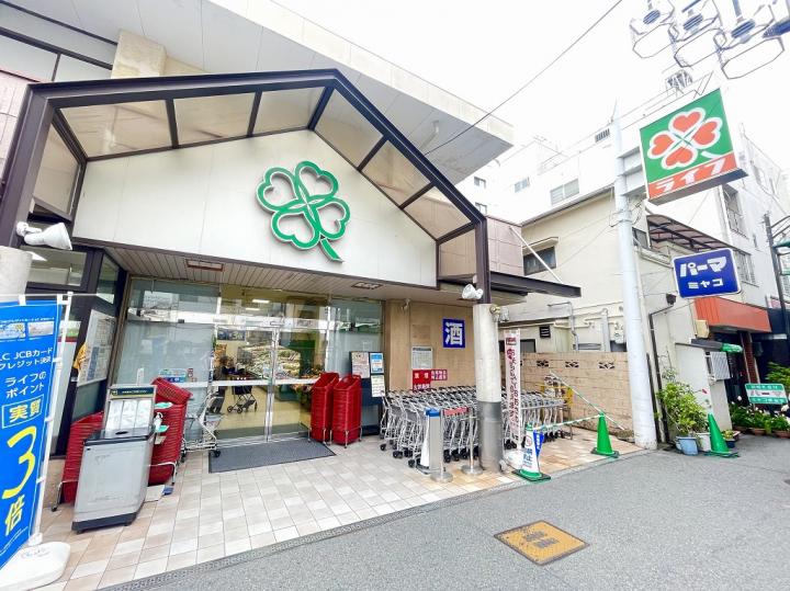 ライフ塚本店