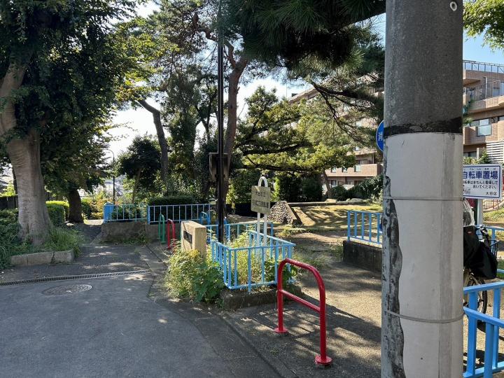 石川町2丁目児童公園