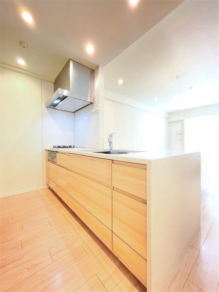 開放感のあるキッチン(CGで作成したリフォームイメージです)