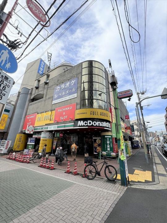 戸越公園駅前商業ビルまで約４００ｍ