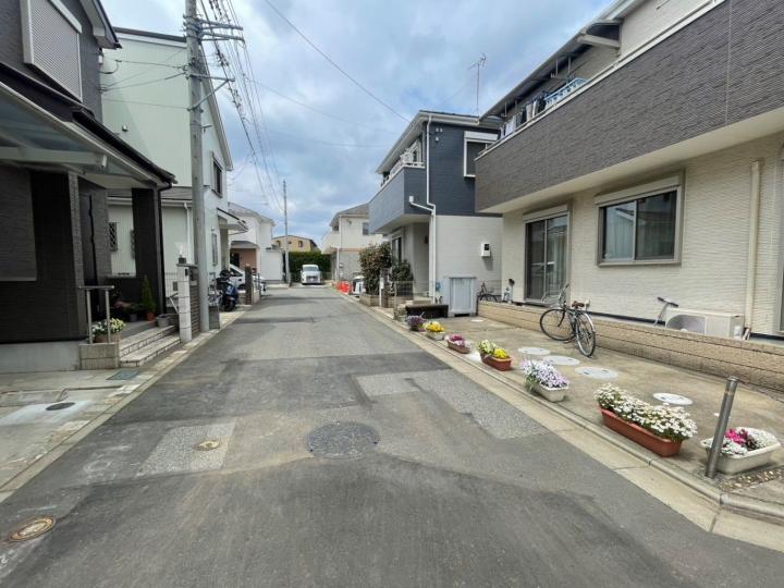 ■前面道路　～南側私道幅員4.5m～