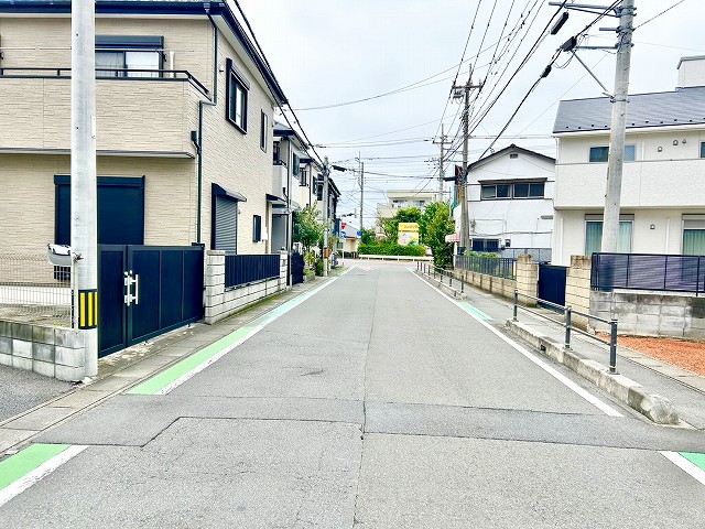 前面道路幅員約7.4M（公道）