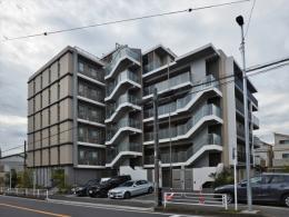 ブリシア横浜大口の外観