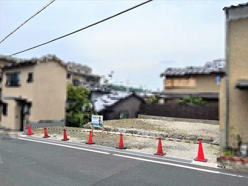 現地