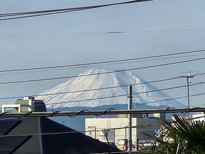 既存宅の2Fバルコニーより富士山が眺めます