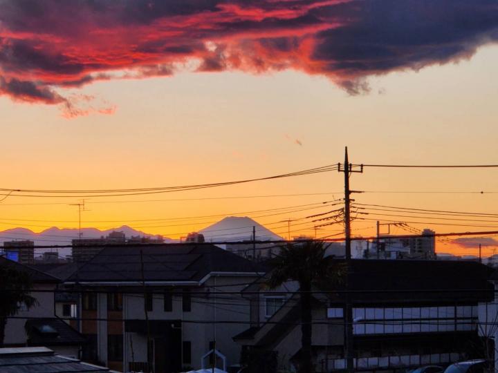 既存宅の2Fバルコニーより富士山が眺めます