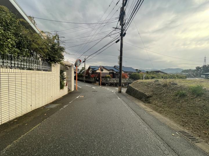 道路幅員約5.9m