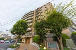 ライオンズマンション調布小島町の外観