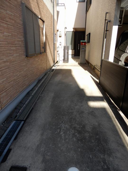 ■通路（駐車場部分）