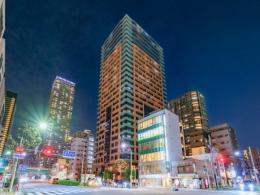 ファミール月島グランスイートタワーの外観