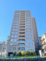 パレスビュー四番町の外観