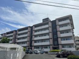 三井飯倉ハイツの外観