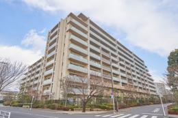 ひばりが丘フィールズ２番街の外観