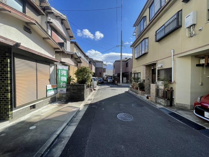 前面道路幅員約４．５ｍ