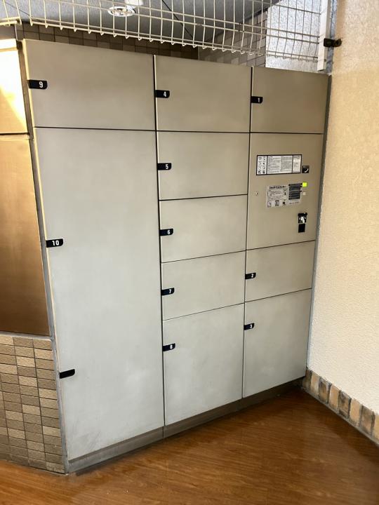 宅配ボックス