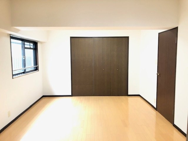 洋室約１０帖