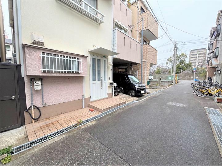 現地前面道路