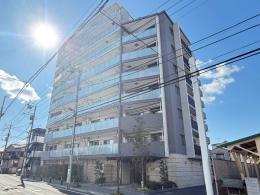 アーデルグラード梅島の外観