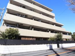 ライオンズマンション町田中町の外観