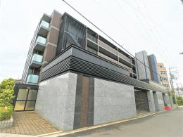 ルネ帝塚山の外観