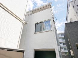東京都狛江市岩戸北３丁目の外観