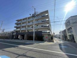 ローレルコート西宮里中町の外観