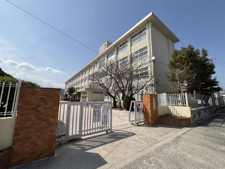 弥永西小学校
