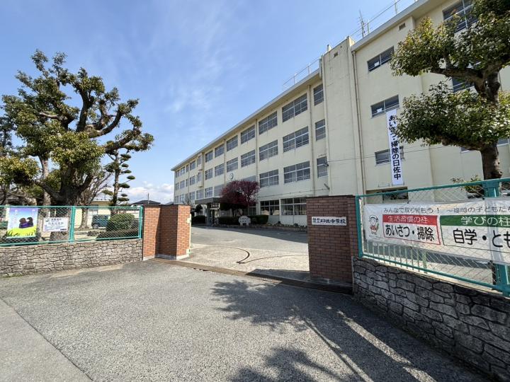 曰佐中学校