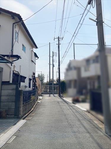 現地前道路