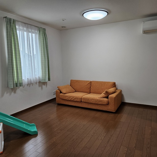 壁をつけて間取り変更可能です。