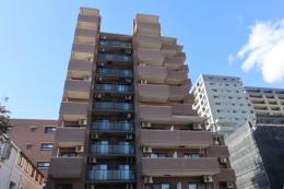 ライオンズマンション町田森野の外観