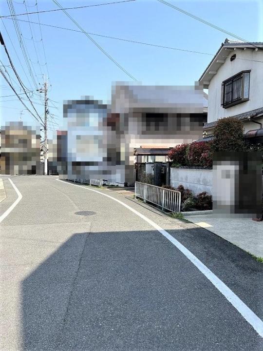 西側道路