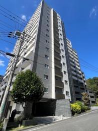 ライオンズ多摩境ステーションレジデンスの外観