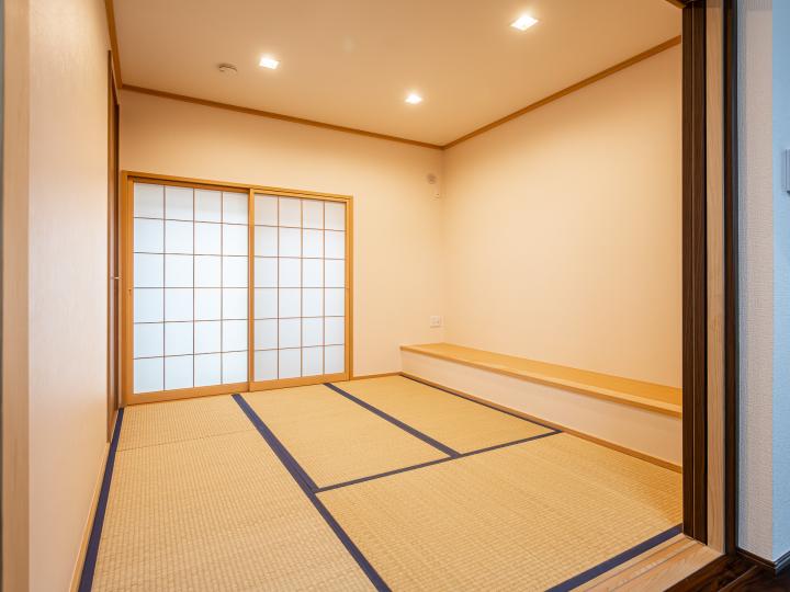 3.7帖の和室。客間としてもご利用いただけます。