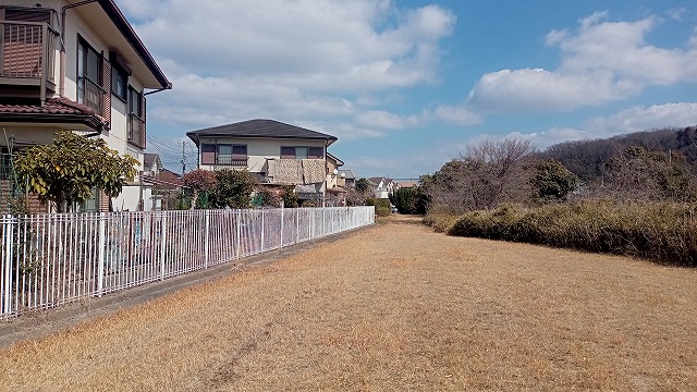 南東側調整池