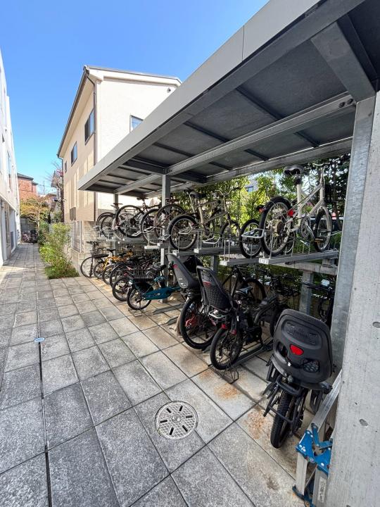 自転車置場部分