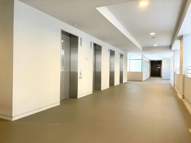 4階部分エレベーターホール