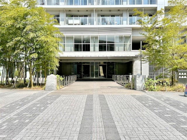 グランドエントランス