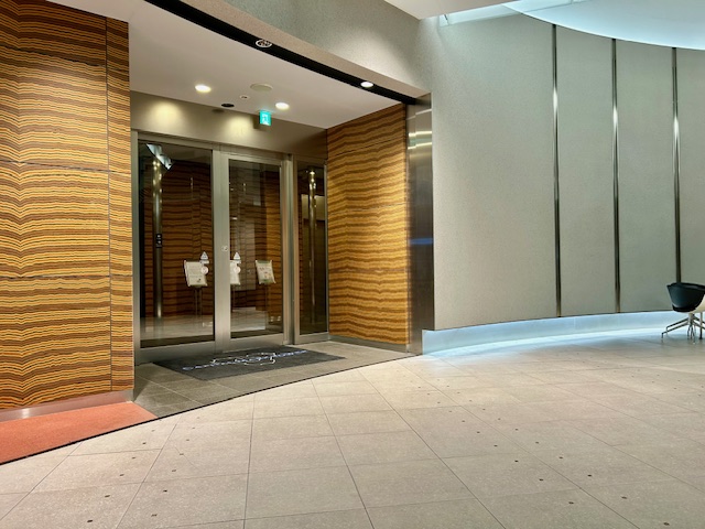 エレベーターホールオートロック