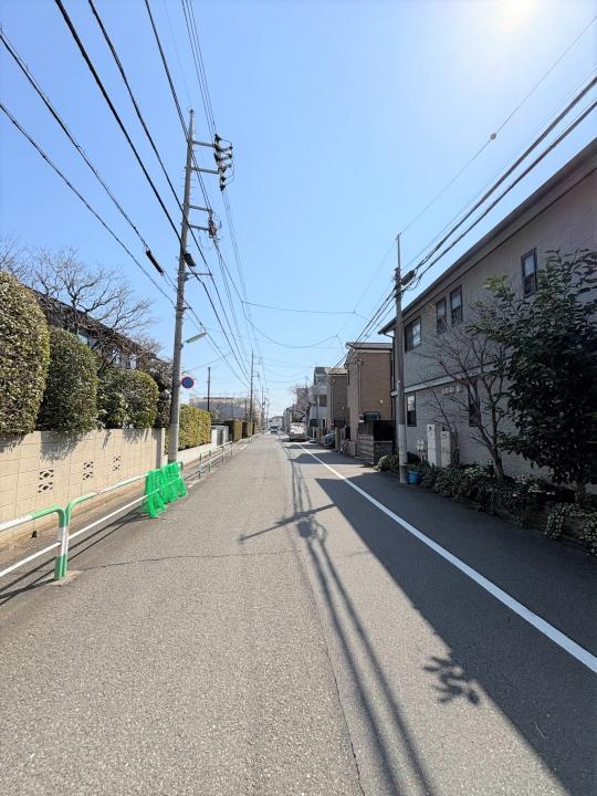 南側前面道路