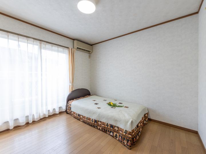 約5帖の洋室！CLもございます！