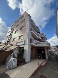 シティライフ空港南の外観