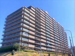 プレセダンヒルズ南大沢の外観